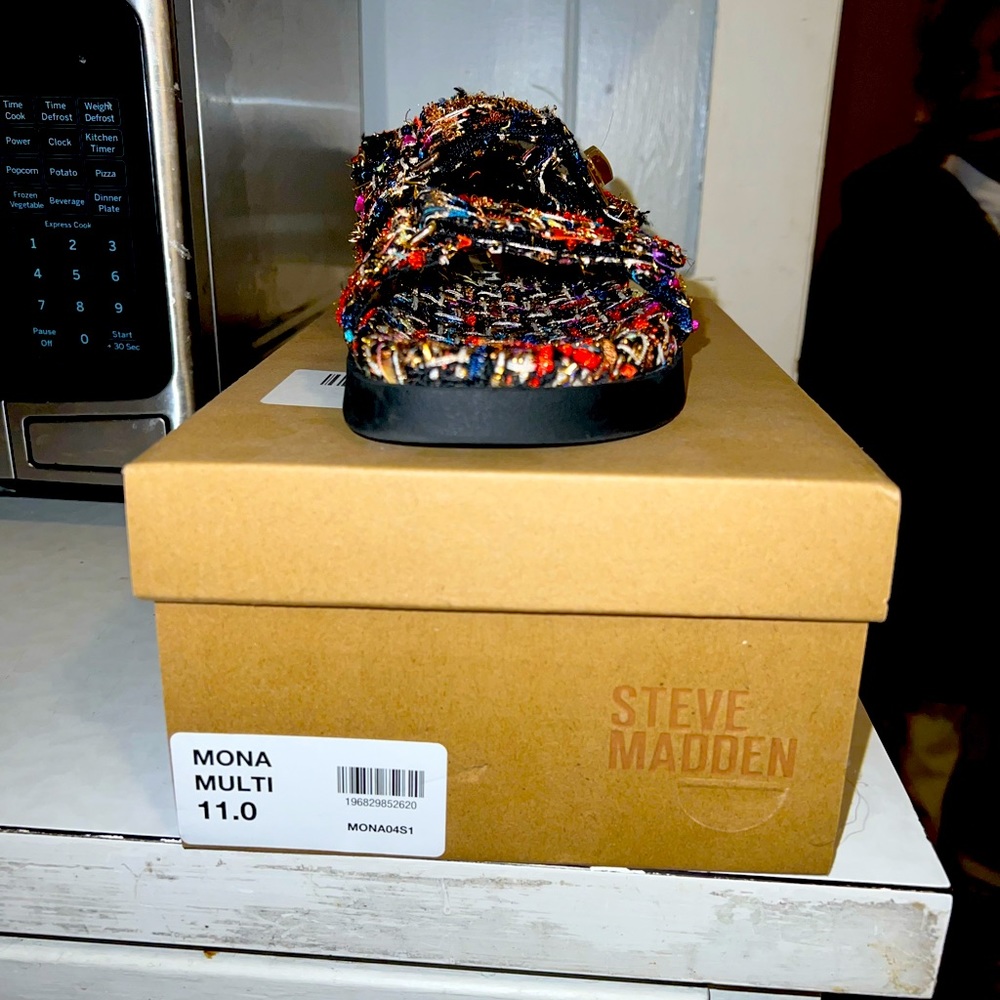 COPY - Steve Madden sandal